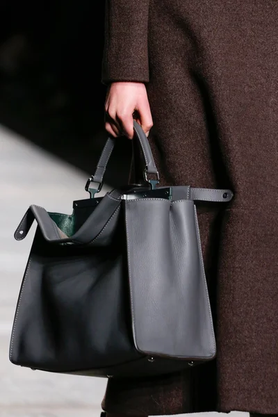 Look 91